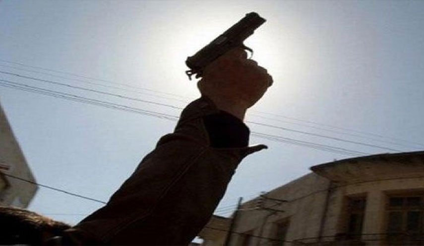 عريس يتعرض لإطلاق النار بحفل زفافه!
