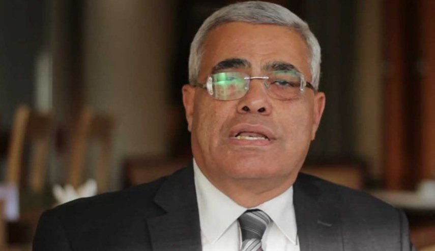 استاذ جامعي مصري يتنبأ بثورة الجياع في مصر
