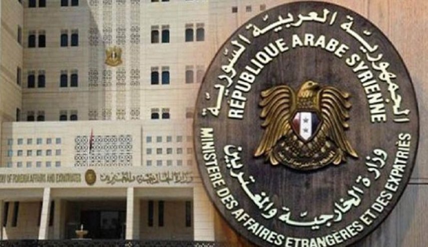 الخارجية السورية: مجازر طيران “التحالف” تكمل حلقة العدوان ضد سوريا 