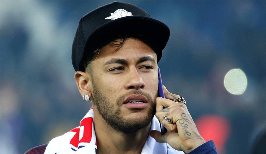 نيمار قاطع حفل الكرة الذهبية لهذا السبب الغريب!