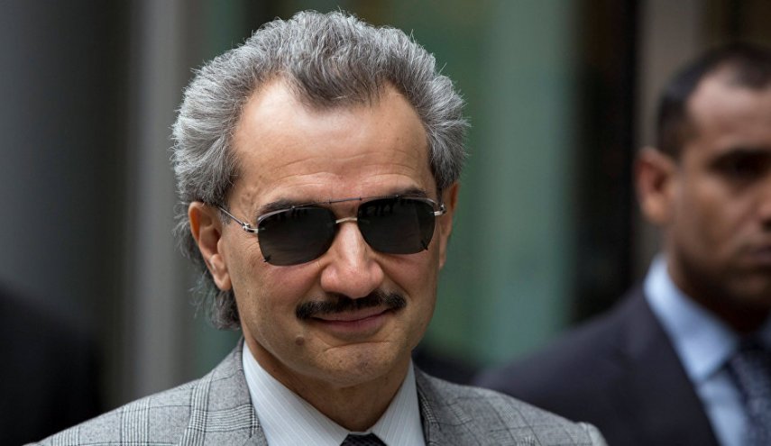 الوليد بن طلال يتغزل بابن سلمان وآل الشيخ ويثير سخرية الناشطين!