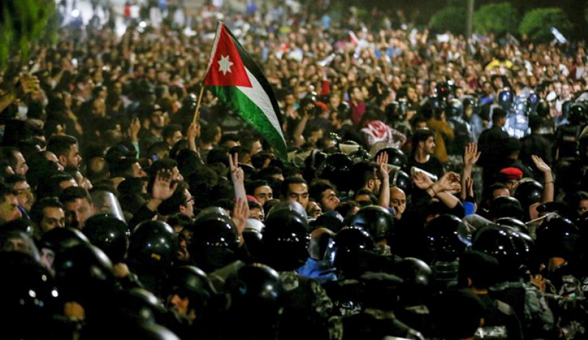 هذا موقف الحكومة الاردنية من الاحتجاجات في البلاد