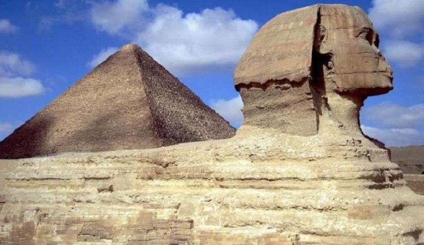 مسؤول مصري يدلي بتصريح صادم حول الفيديو غير الأخلاقي على الأهرام!