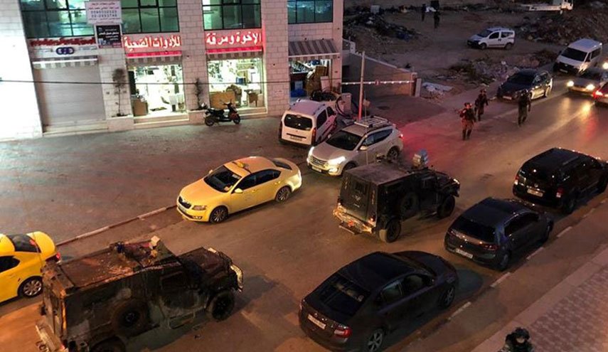 الاحتلال يقتحم البيرة ويتمركز قرب وزارة المالية
