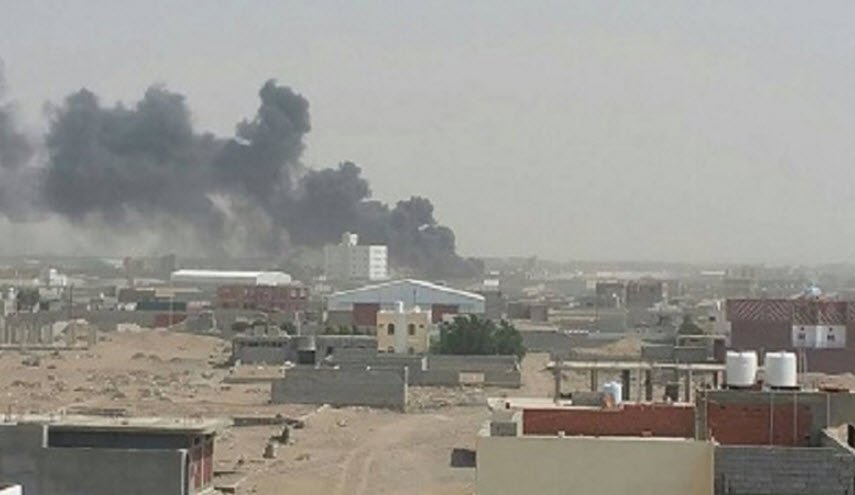 العدوان والمرتزقة يقصفون الأحياء السكنية بالحديدة وصعدة