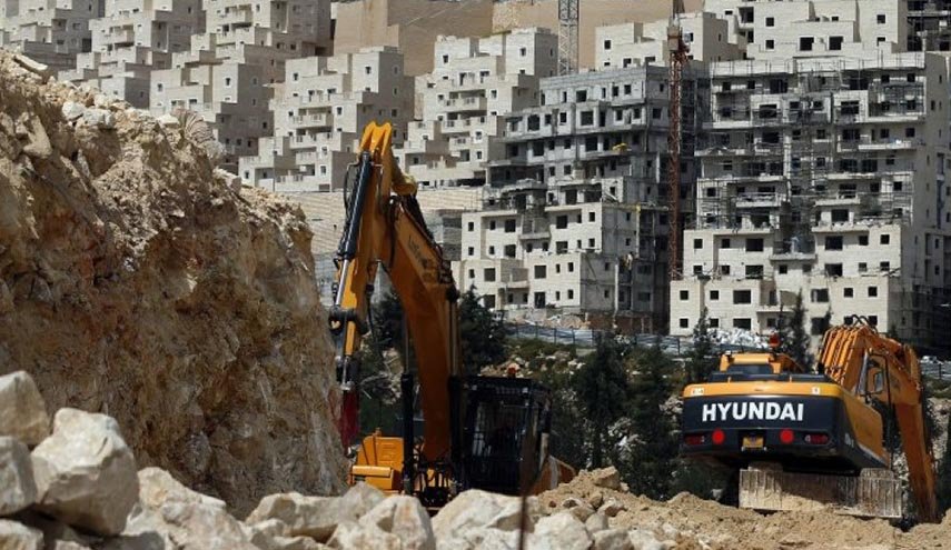  الاحتلال يصعد خطواته نحو الاستيطان واستهداف الفلسطينيين في الضفة
