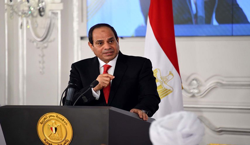 السيسي يعد المصريين بتناول طعام 