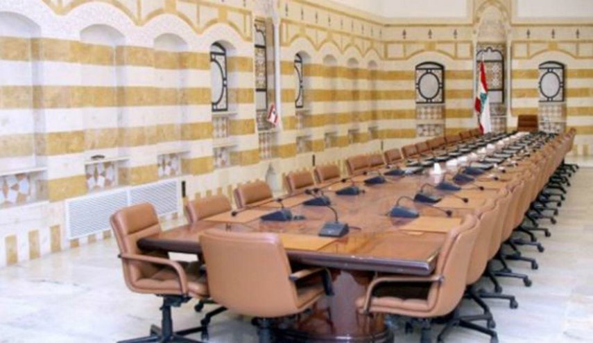 لا حكومة لبنانية قبل الميلاد