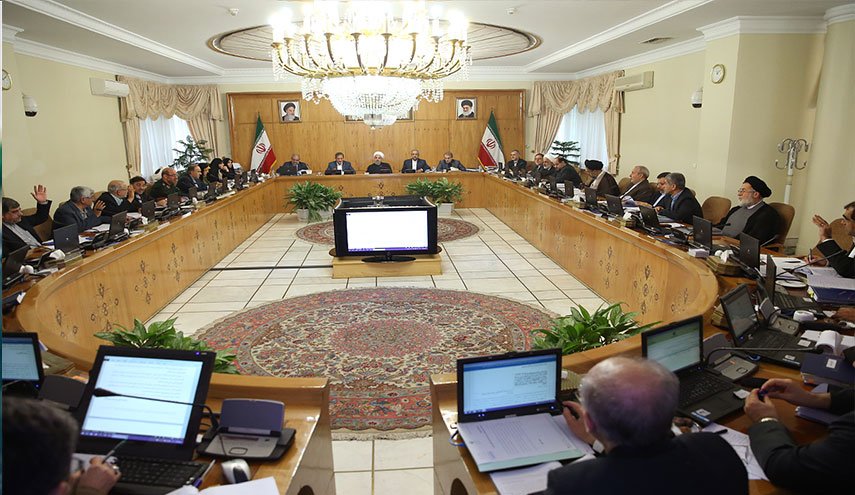 الرئيس روحاني: میزانیة العام القادم ترتكز علی تحسین المستوی المعیشي للشعب