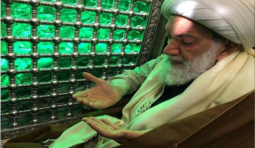 آية الله الشيخ عيسى قاسم في مقام أمير المؤمنين