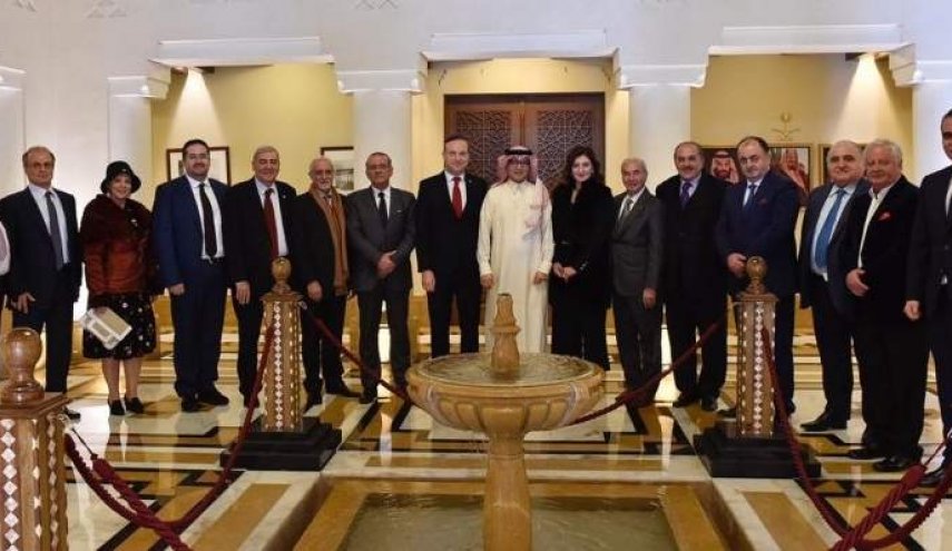السفير السعودي في لبنان: رفع الحظر بعد الحكومة 