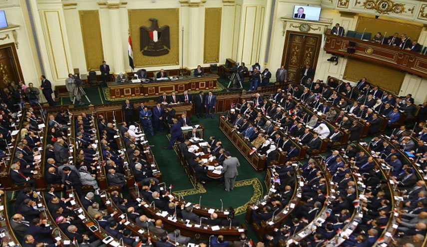 رئيس البرلمان المصري يؤجل زيارة إلى السودان