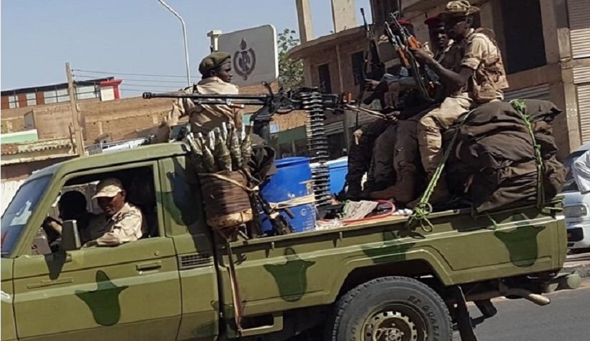عضو بعلماء السودان يستقيل رفضا لتصريحات رئيسها!
