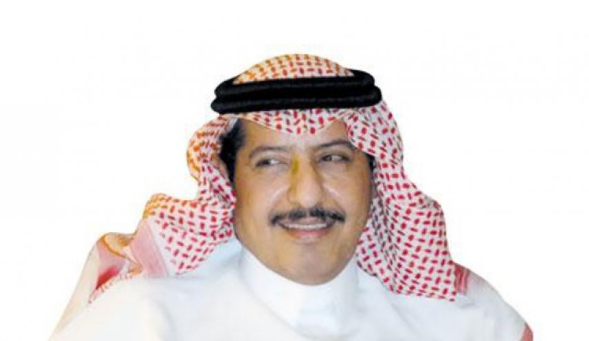 شاهد..كاتب سعودي يبتكر طريقة لمهاجمة قطر ويثير سخرية واسعة
