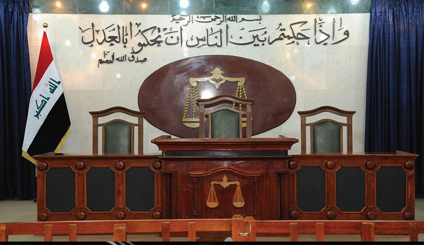 إحالة مدراء أقسام وموظفين للقضاء العراقي بتهم الفساد