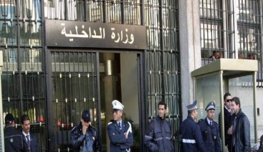 بالصور.. الجزائر تكشف حقيقة السوريين الذين حاولوا دخول اراضيها