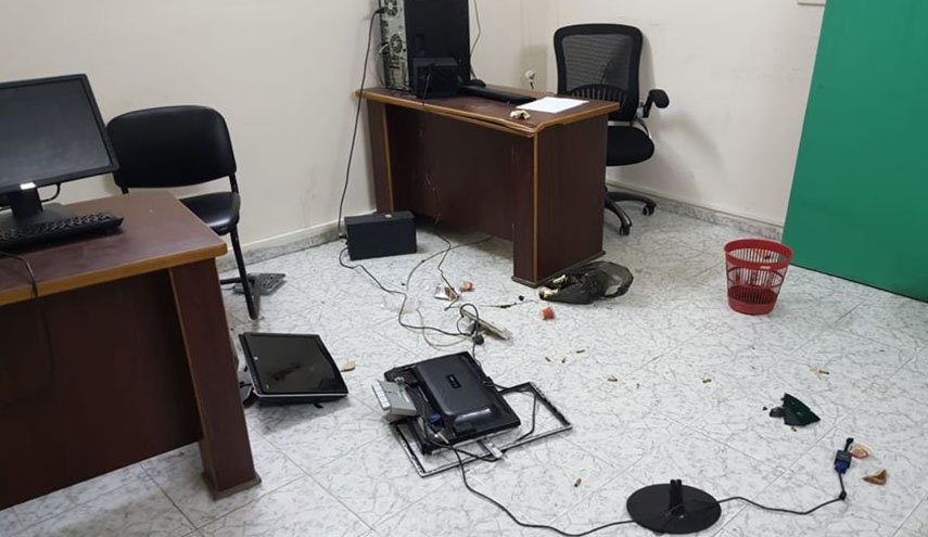مجهولون يقتحمون مقر تلفزيون فلسطين ويخربون بعض معداته