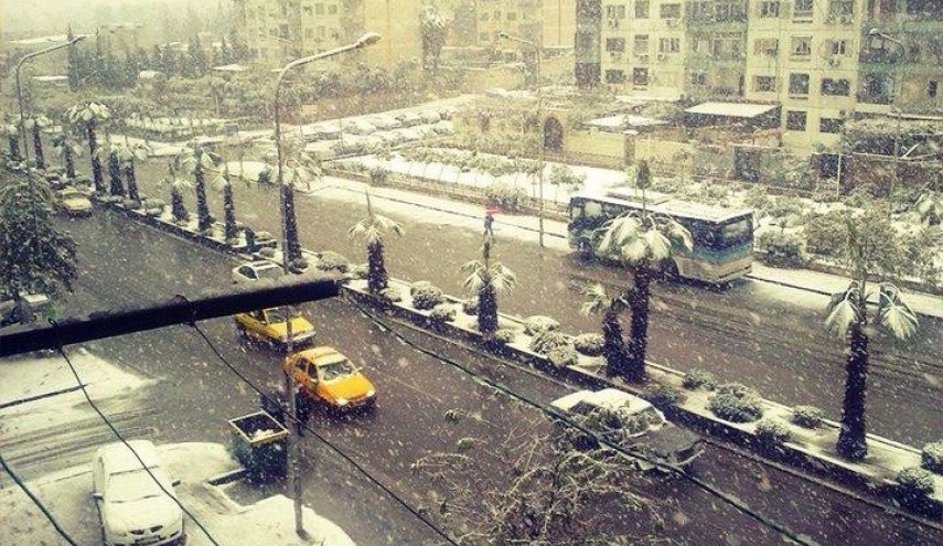 عاصفة ثلجية تضرب سوريا ولبنان