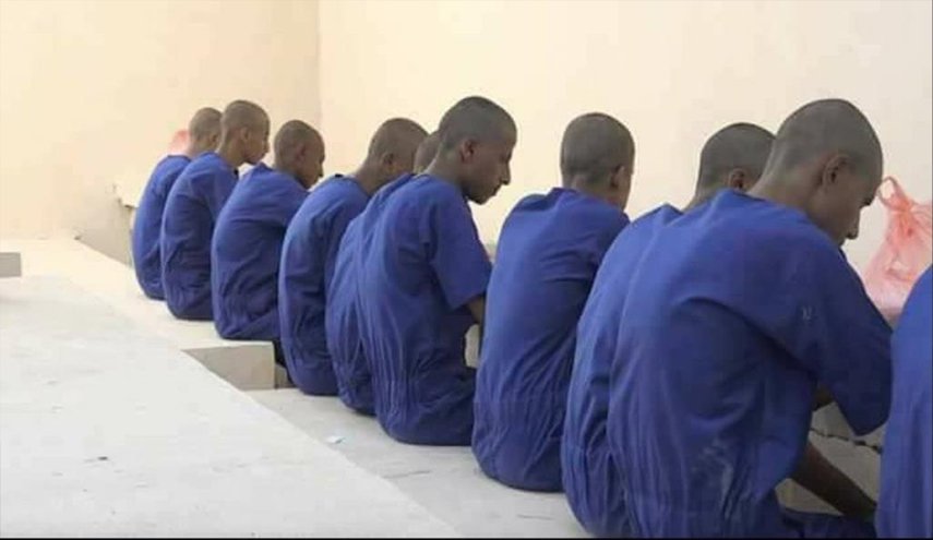 التعذيب والابتزاز الجنسي في 