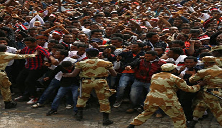 إثيوبيا: اعتراض 50 شاحنة عسكرية تحمل أسلحة