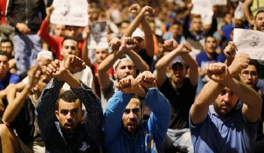 الحكومة المغربية ترضخ لاحتجاجات التجار وتوقف هذه الإجراءات!