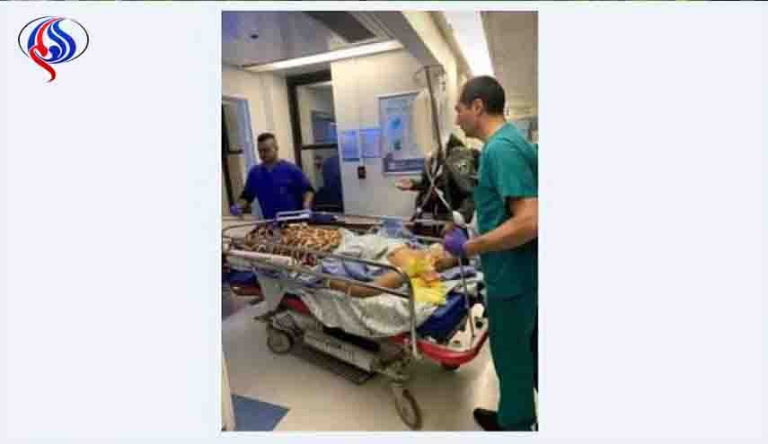 الاحتلال يعتقل طفلا بعد إصابته بالرصاص ويقيده بالسرير
