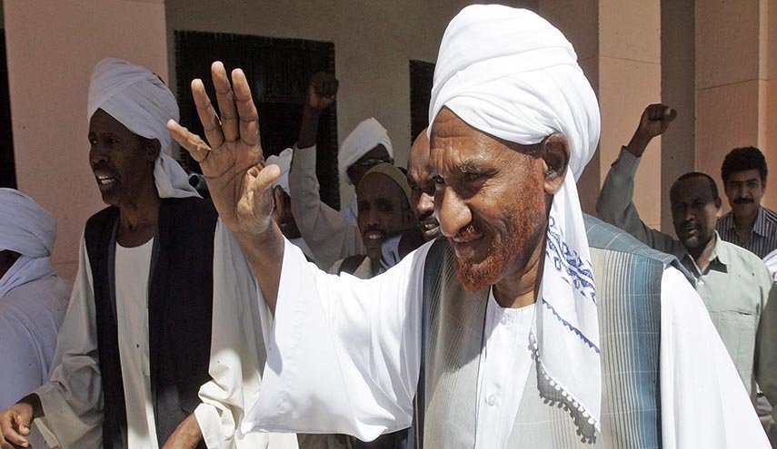 اعتقال ابنة الصادق المهدي في السودان
