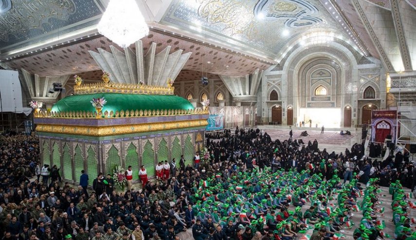 بدء الاحتفالات بمناسبة الذكرى الـ 40 لانتصار الثورة الاسلامية في ايران 