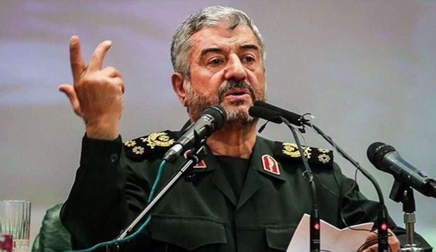 اللواء جعفري: الاعتماد على الطاقات الشابة في الحرب غير المعادلات لصالح ايران