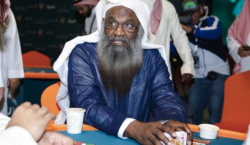 آل سعود، من التشدد الوهابي الى انحطاط 