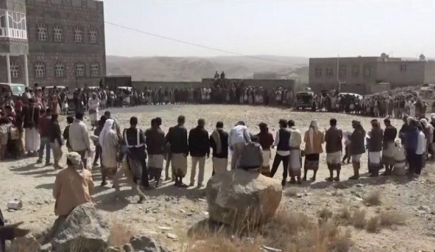وقفة قبلية مسلحة في البيضاء تنديدًا باستمرار خروقات العدوان