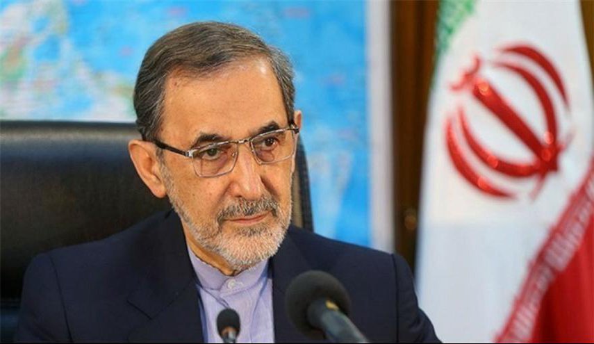 ولايتي: الثورة الاسلامية أعادت ايران الى الشعب