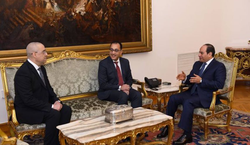مصر تعين وزيرا جديدا للإسكان
