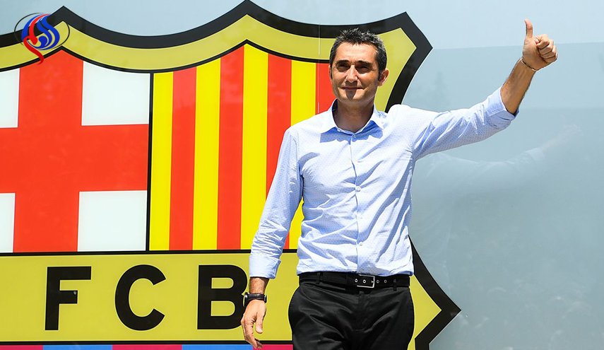 برشلونة يمدد عقد مدربه فالفيردي