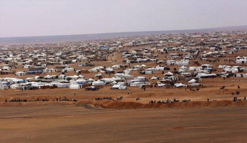 فتح ممرين إنسانيين للنازحين من مخيم الركبان