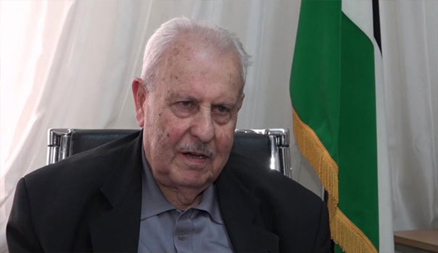 السفیر الفلسطيني: قائد الثورة تعايش مع القضية الفلسطينية وقضايا العالم الاسلامي