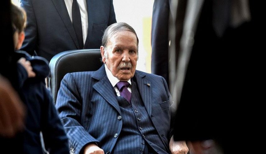 ’بوتفليقة’ يكشف عن ممتلكاته قبل الإنتخابات