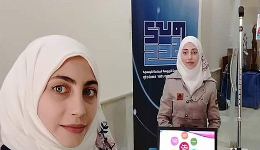 طالبتان سوريتان تخترعان عصاً ذكية للمكفوفين