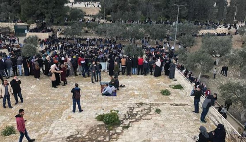 أوقاف القدس: مصلى باب الرحمة سيبقى مفتوحًا