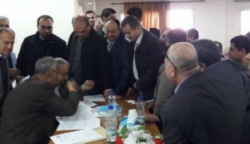 شکست پیاپی جنبش «فتح» در انتخابات اتحادیه‌های پزشکان و کارگران
