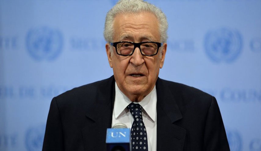 الإبراهيمي يستعد لرئاسة مؤتمر انتقالي بالجزائر
