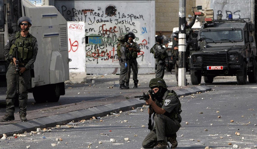 إستشهاد شاب فلسطيني برصاص الإحتلال في الخليل+صورة