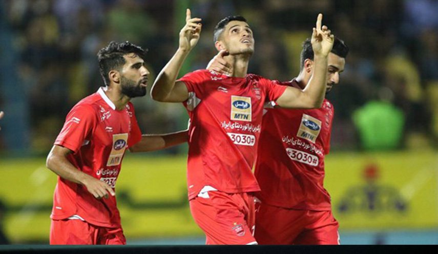 برسبوليس يحقق التفوق والصدارة في الدوري الايراني