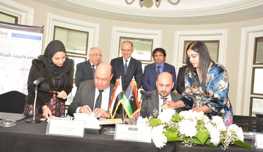 اتفاق ينظم تدفق العمال المصريين إلى ليبيا