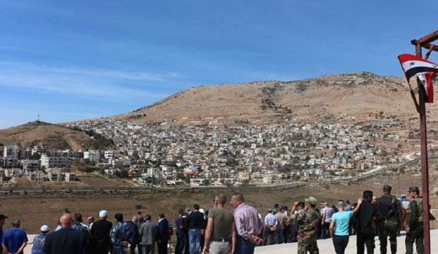 زاخاروفا تدافع عن الجولان السوري وترد على بومبيو بشأن القرم