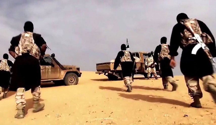روبرت فيسك يفجر مفاجأة  .. داعش لم تهزم بعد!