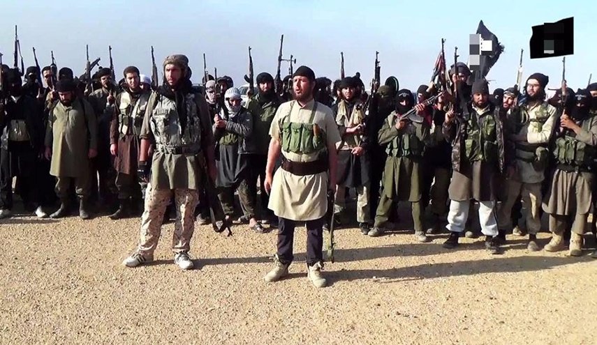 قيادي داعشي يدعو لضرب عنق البغدادي والتنصل من بيعته