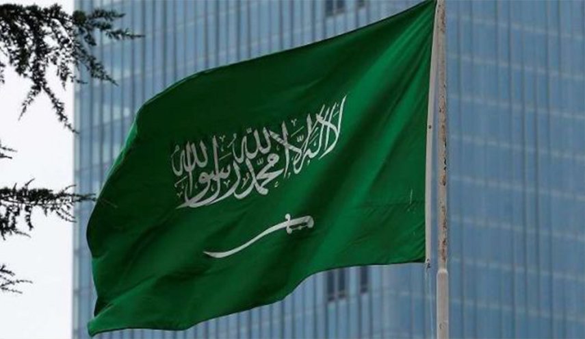 بعد رهف.. شقيقتان سعوديتان تهربان وتحصلان على اللجوء 