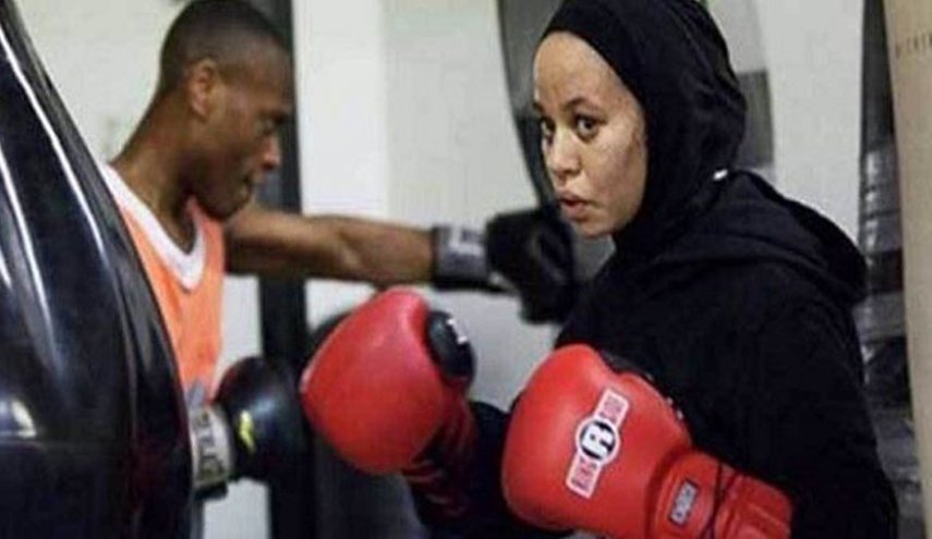 اميركية مسلمة تناضل من أجل الحجاب