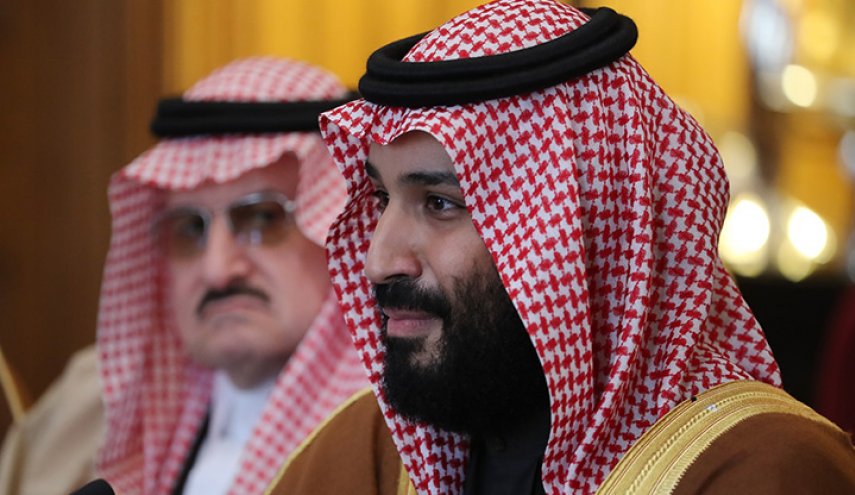 تونسيون يطالبون بإعطاء بن سلمان دكتوراه في التشريح!